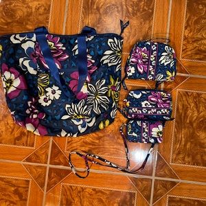 Vera Bradley Set